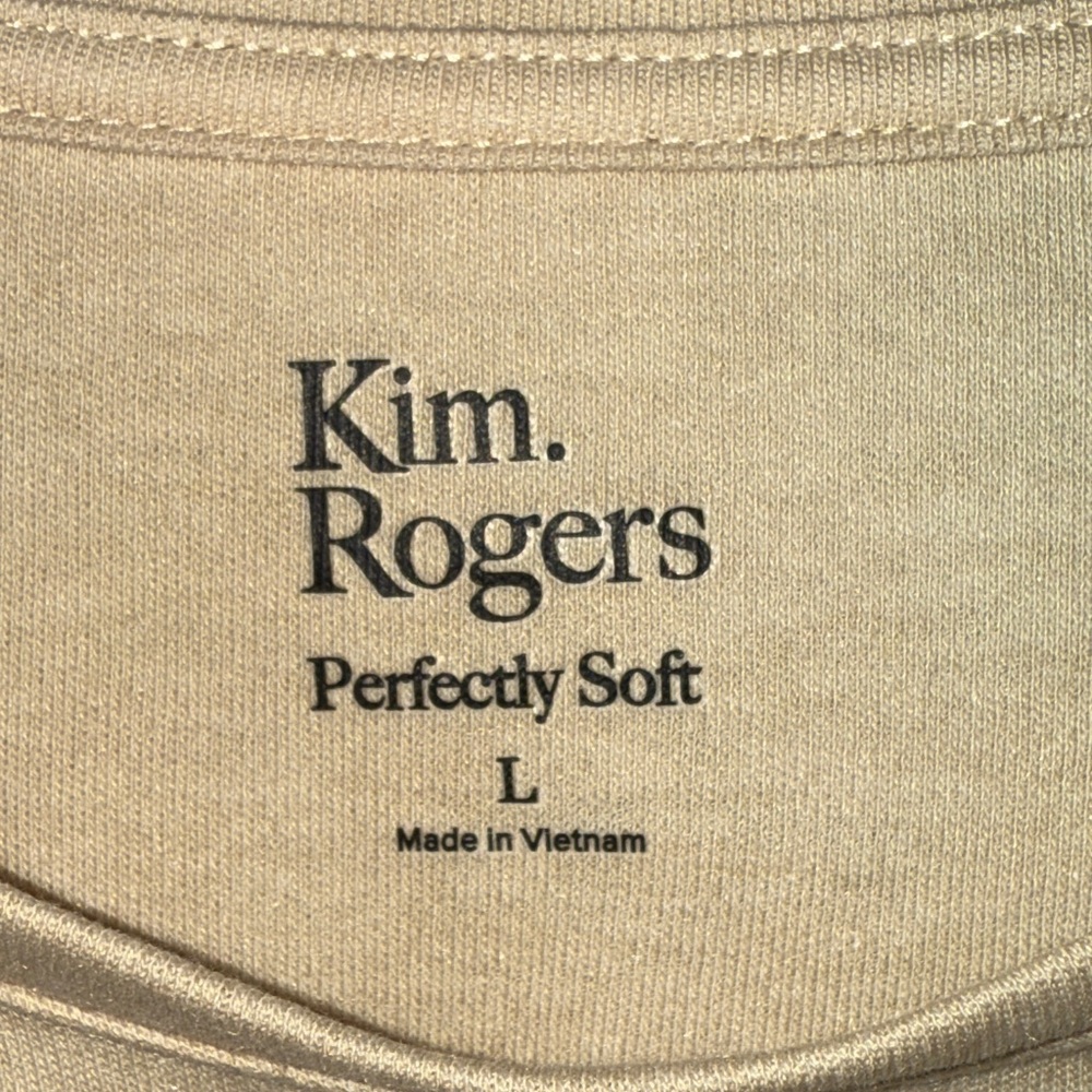 Kim Rogers Perfectly Soft size L 3/4 Sleeve Cat Graphic Top NWOT Beige crew-neck - Picture 4 of 16
